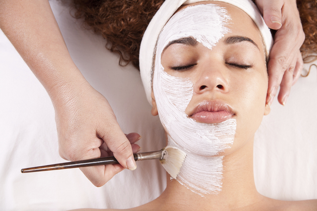7 Significance Of Facial Treatment Fashion Bombay